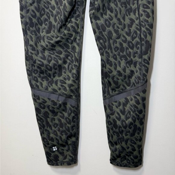 SWEATY BETTY Zero Gravity Running Leggings - Picture 10 of 11